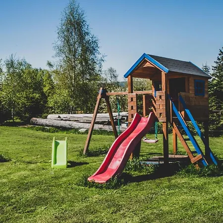 I Na Wyskowkach Jacuzzi & Sauna *