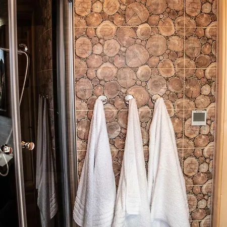 I Na Wyskowkach Jacuzzi & Sauna